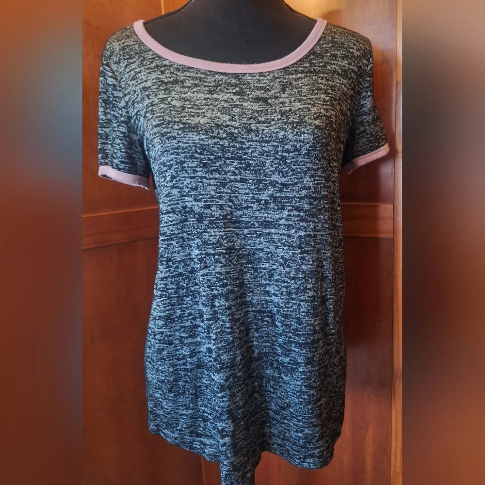 PURPLE SNOW women's black & gray t-shirt. Size XL - Picture 1 of 6